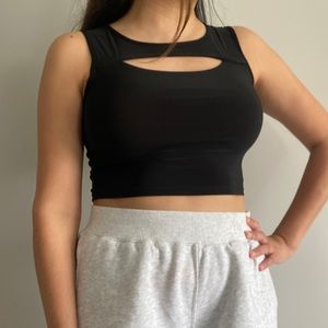 I’m medium. Brand: KIDSMADEHERE, Size: S, color: Black